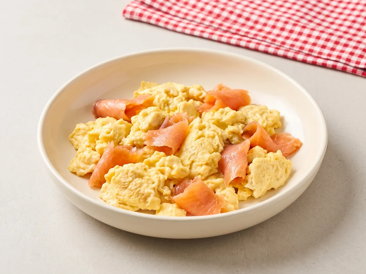 Scrambled Eggs with Smoked Salmon